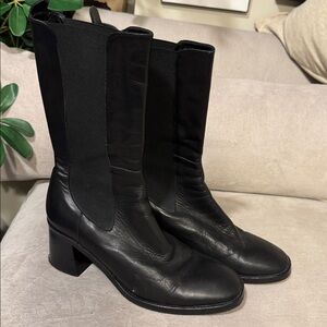 Miista
Leather boots